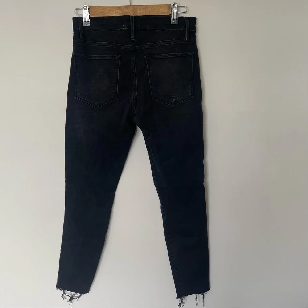 Frame Le High Skinny Crop Jeans in Brisbane Rips Black size 27